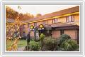  1  Days Inn Warwick